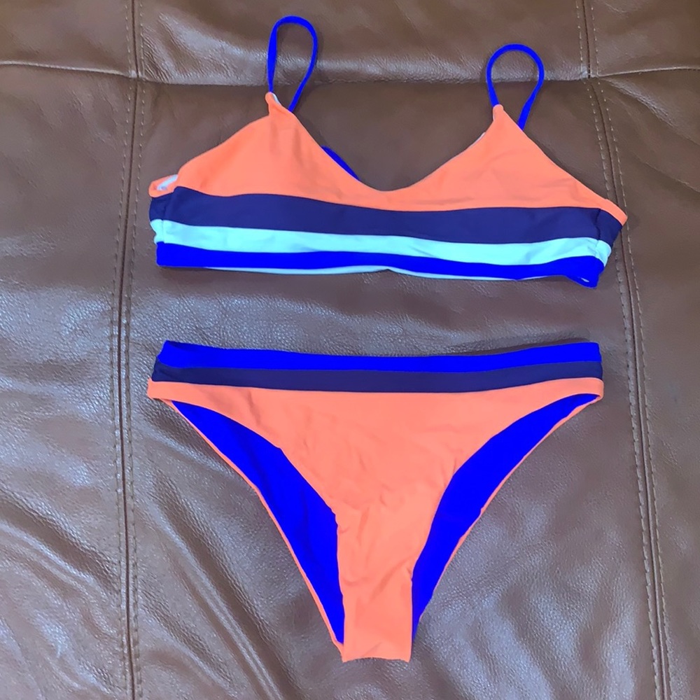 Neon orange blue color block